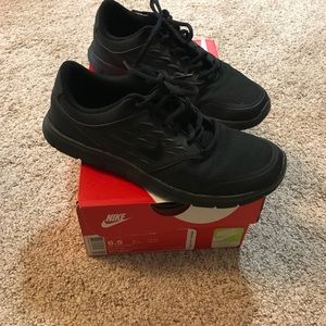 Women’s Nike shoes with Box